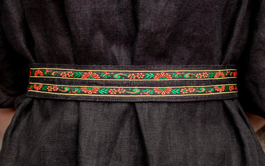The Beatrice belt, flowers